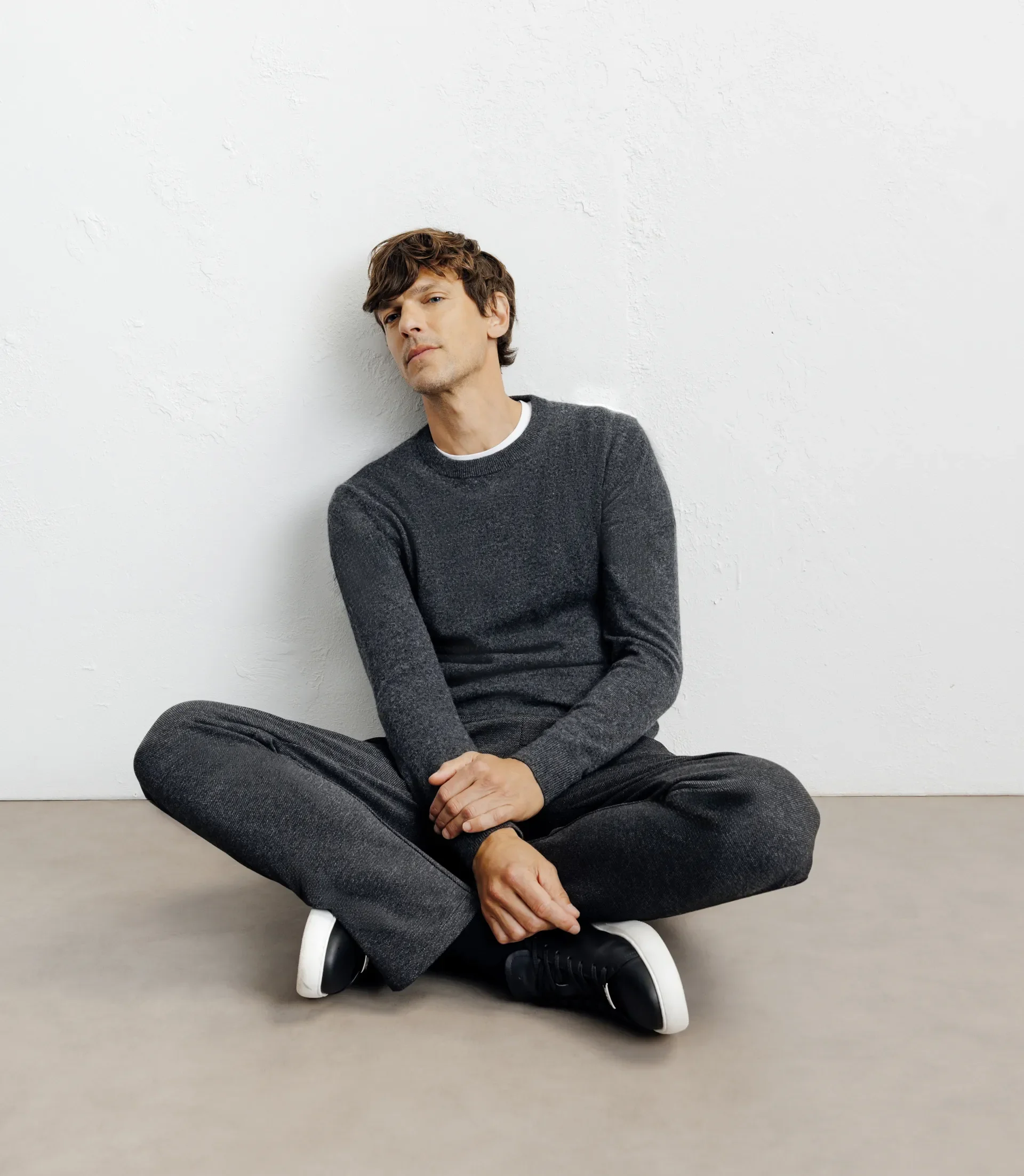 Pull col rond 100% cachemire anthracite - Image 5