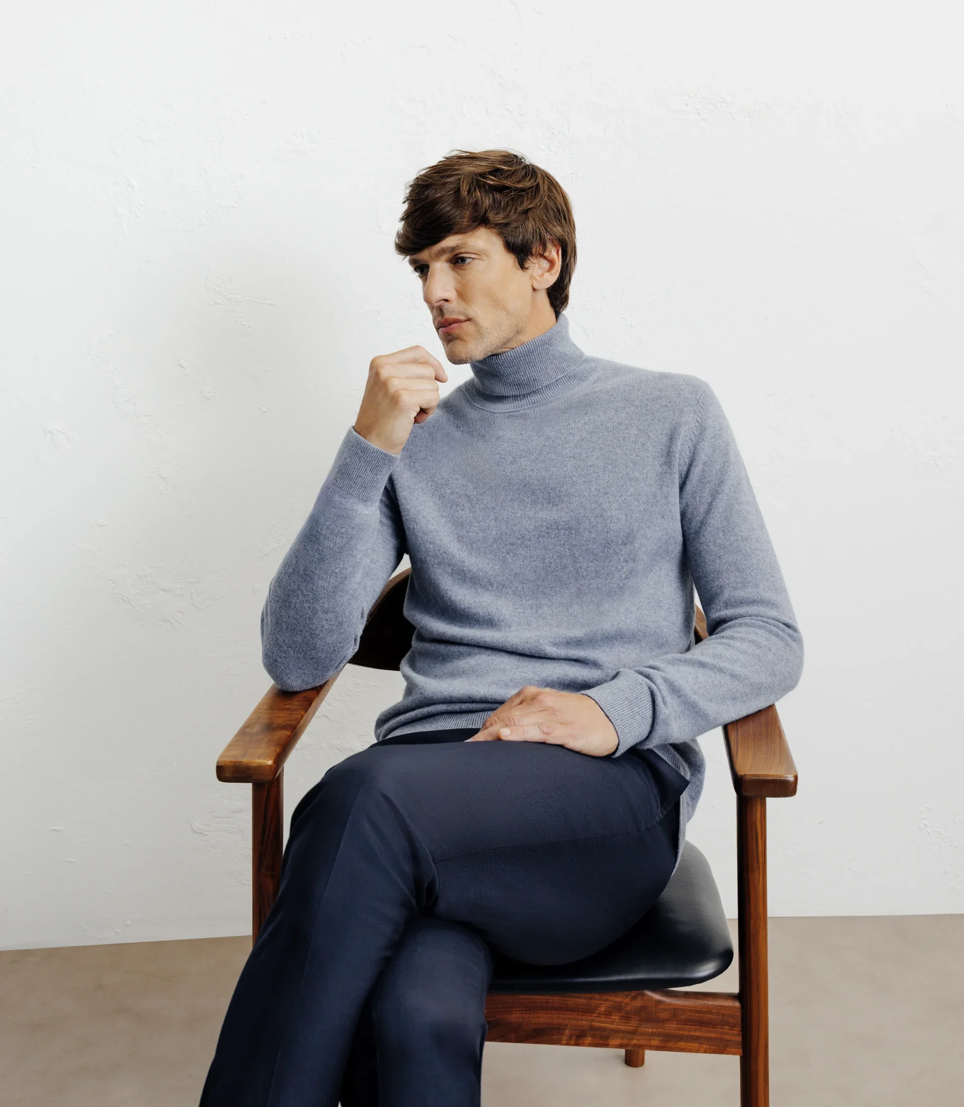 Pull col roulé 100% cachemire indigo - Image 5