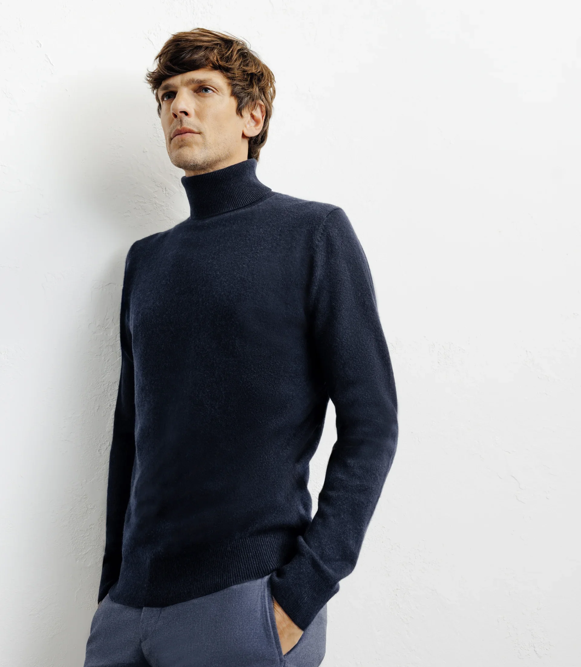 Pull col roulé 100% cachemire marine - Image 5