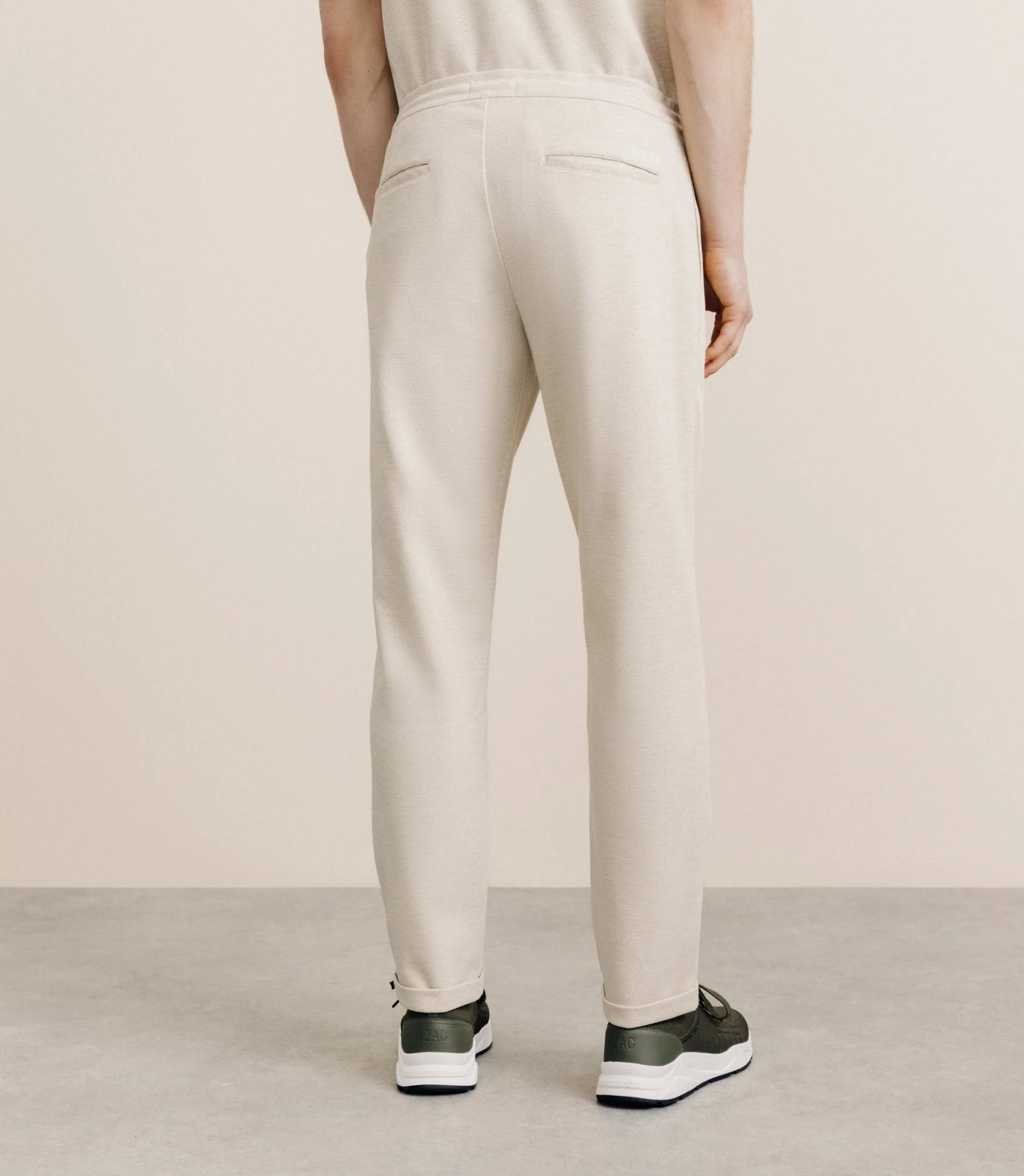 Pantalon élastiqué beige - Image 4