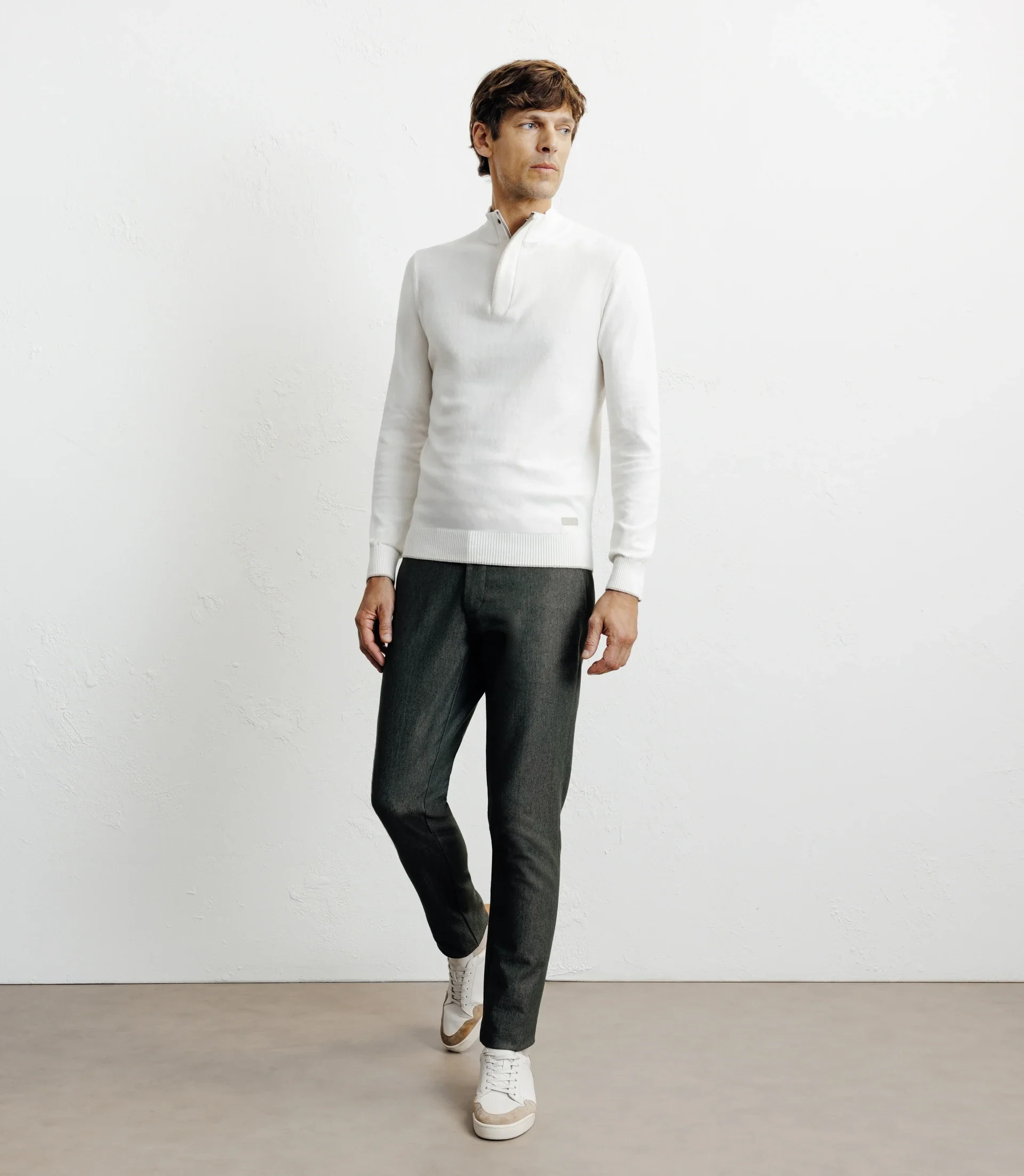 Pull col montant demi zippé écru - Image 4