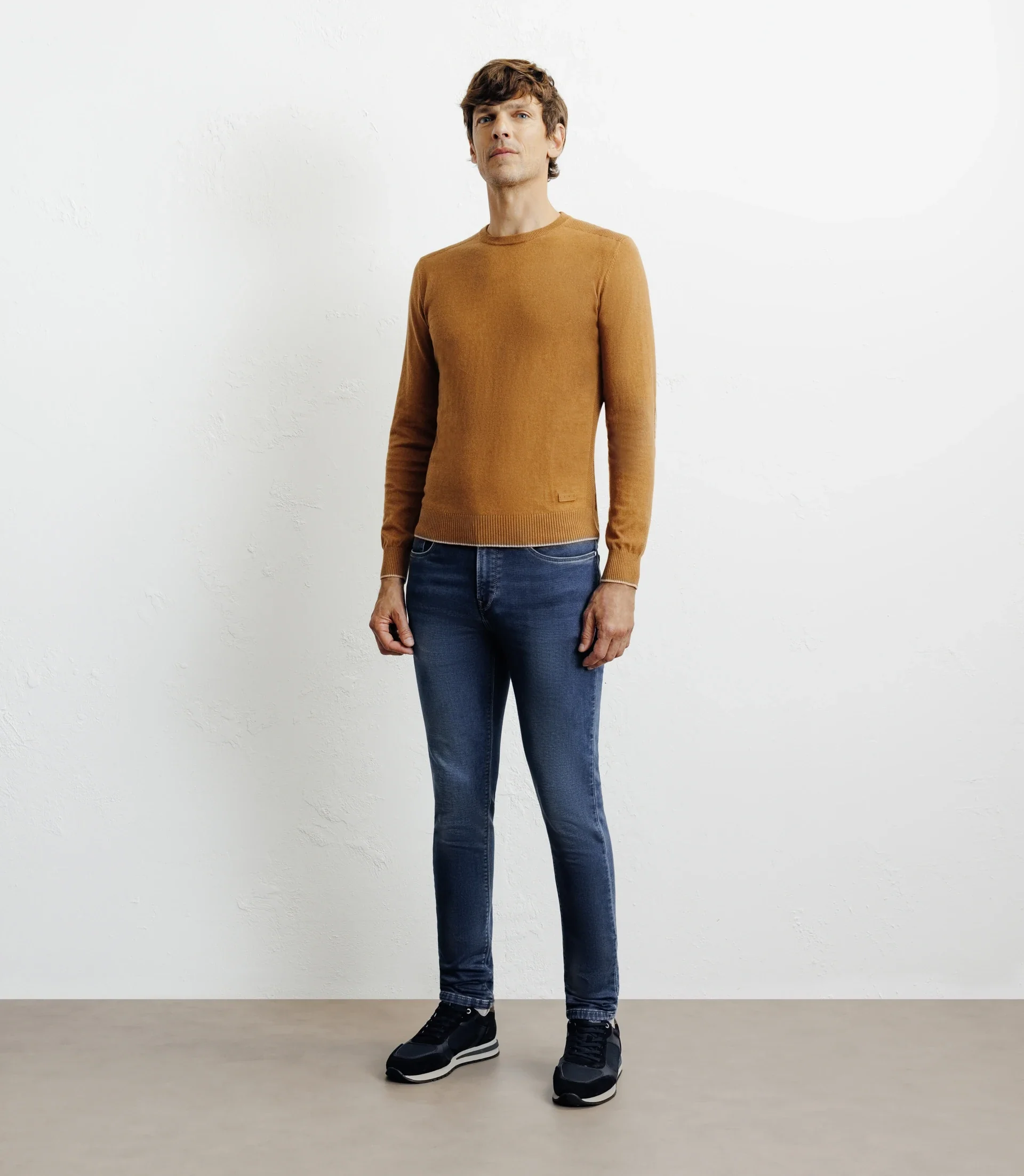 Pull col rond en coton camel foncé - Image 3